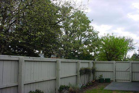 Photo of property in 40 Thackeray Place, Waltham, Christchurch, 8023