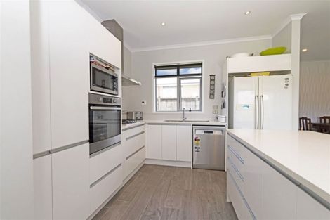 Photo of property in 113 Matua Road, Huapai, Kumeu, 0810