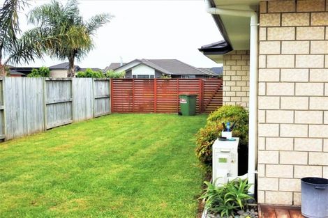 Photo of property in 50 Sirius Crescent, Rototuna North, Hamilton, 3210