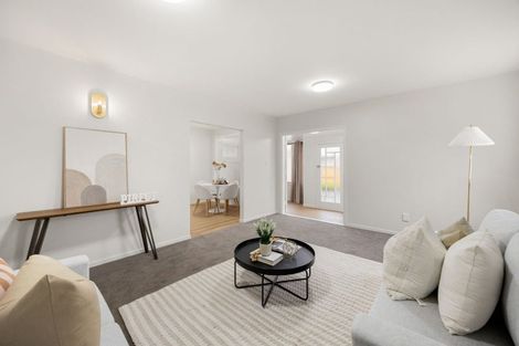 Photo of property in 35 Sandwich Road, St Andrews, Hamilton, 3200