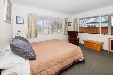 Photo of property in 7a Gills Avenue, Papakura, 2110