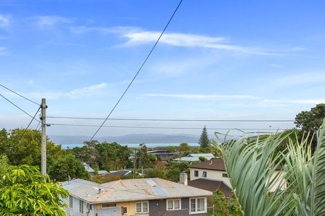 Photo of property in 95 Wallace Road, Mangere Bridge, Auckland, 2022
