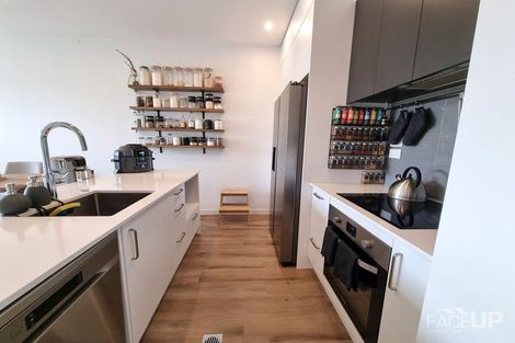 Photo of property in 5/3 Genevieve Lane, Hobsonville, Auckland, 0616