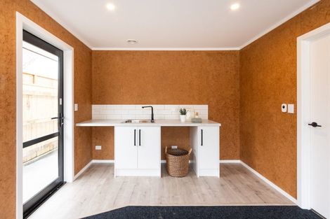 Photo of property in 208b Tremaine Avenue, Highbury, Palmerston North, 4412