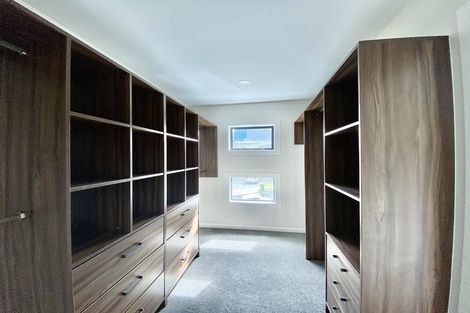 Photo of property in 25 Colliston Rise, Pinehill, Auckland, 0632