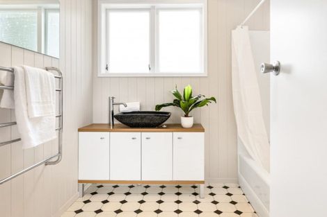 Photo of property in 109 Glengarry Road, Glen Eden, Auckland, 0602