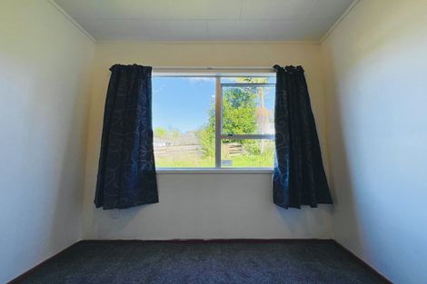 Photo of property in 72 Kaipatiki Road, Glenfield, Auckland, 0629