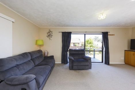 Photo of property in 52 Newton Place, Westbrook, Palmerston North, 4412