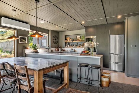 Photo of property in 69 North Street, Mokau, 4376