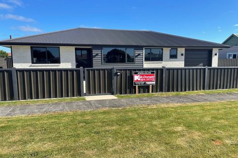 Photo of property in 14a Rosalind Street, Stratford, 4332