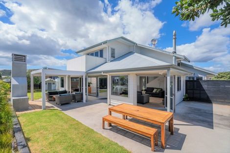 Photo of property in 126 Puka Crescent, Matarangi, Whitianga, 3592