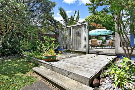 Photo of property in 1/40 Hope Farm Avenue, Pakuranga Heights, Auckland, 2010