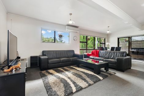 Photo of property in 17 Ward Drive, Opua, 0200