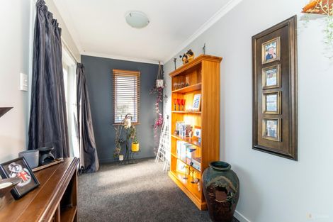 Photo of property in 10 Studholme Street, Waimate, 7924