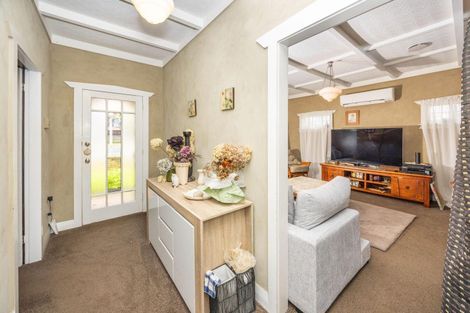 Photo of property in 190 Great South Road, Huntly, 3700