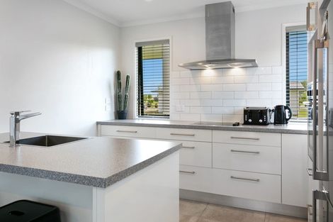 Photo of property in 5 Bastille Court, Rangatira Park, Taupo, 3330