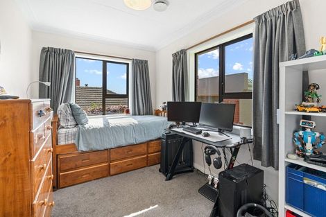 Photo of property in 130 Centennial Avenue, Helensburgh, Dunedin, 9010