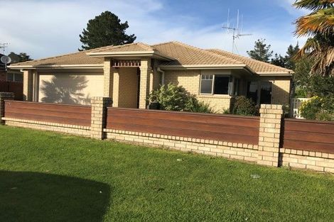 Photo of property in 37 Stableford Drive, Pyes Pa, Tauranga, 3112