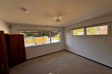 Photo of property in 75 Avonleigh Road, Green Bay, Auckland, 0604