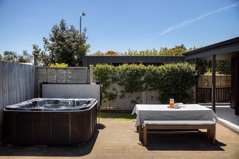 Photo of property in 50 Grenada Street, Mount Maunganui, 3116