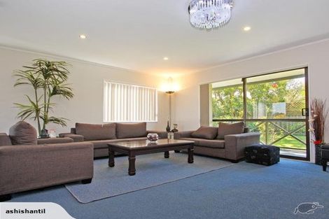 Photo of property in 2/14 Leven Lane, Totara Heights, Auckland, 2105