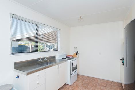 Photo of property in 16 Hooper Street, Tamarau, Gisborne, 4010