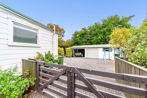 Photo of property in 9 Collins Street, Waipawa, 4210