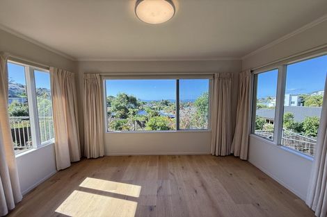 Photo of property in 4 Astor Place, Orewa, 0931