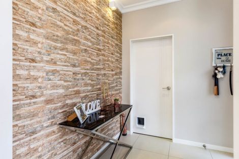 Photo of property in 35 Blake Greens, Silverdale, 0932