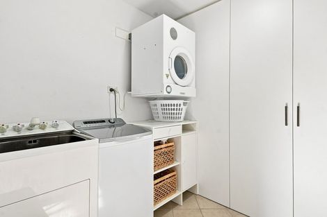 Photo of property in 32a Castor Bay Road, Castor Bay, Auckland, 0620