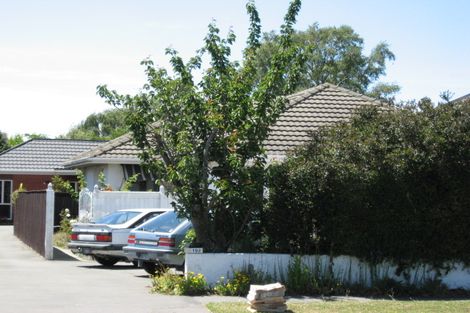 Photo of property in 192 Avonhead Road, Avonhead, Christchurch, 8042