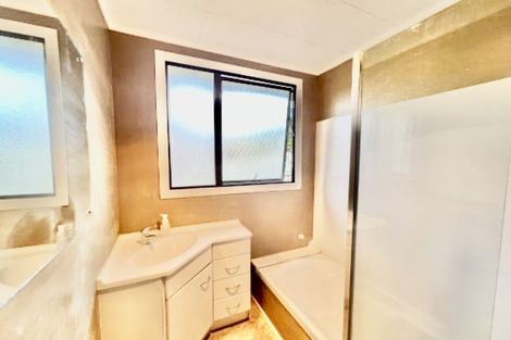 Photo of property in 2/26a Woodglen Road, Glen Eden, Auckland, 0602