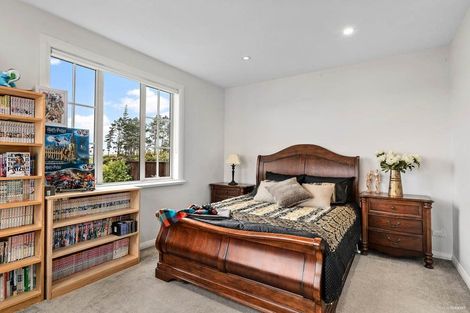 Photo of property in 18 Gumdigger Rise, Silverdale, 0932