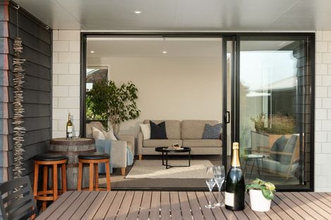 Photo of property in 75 Benmore Crescent, Pyes Pa, Tauranga, 3112