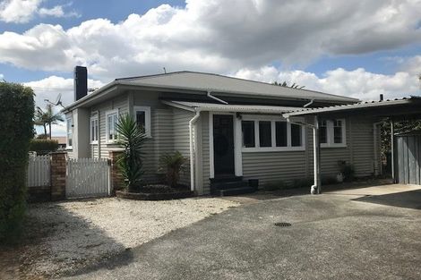 Photo of property in 13 Waterview Road, Favona, Auckland, 2024