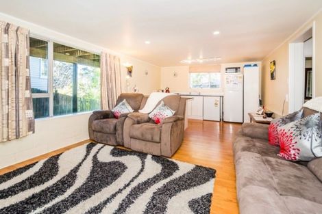 Photo of property in 9 Blacks Road, Greenhithe, Auckland, 0632