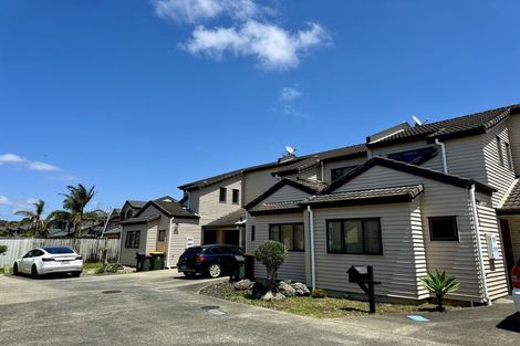 Photo of property in 70 Skip Lane, East Tamaki, Auckland, 2013