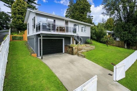 Photo of property in 7 Beeche Place, Birkdale, Auckland, 0626