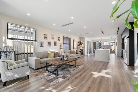 Photo of property in 13 Toanui Road, Hobsonville, Auckland, 0616