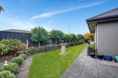 Photo of property in 1 Amner Place, Havelock North, 4130