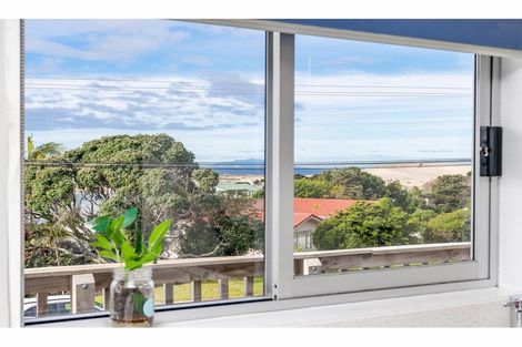 Photo of property in 38 Cheviot Street, Mangawhai Heads, Mangawhai, 0505