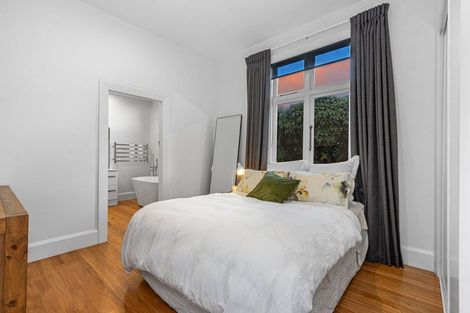 Photo of property in 18 Winton Street, St Albans, Christchurch, 8014