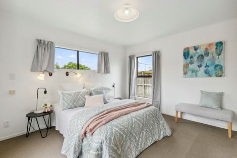 Photo of property in 20 Bouverie Street, Petone, Lower Hutt, 5012