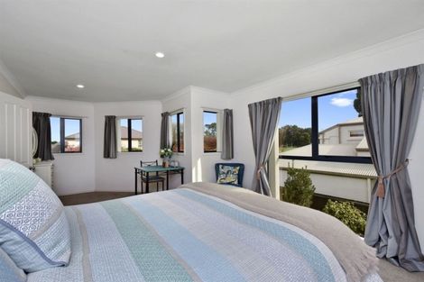 Photo of property in 3 Saint Clair Close, Harewood, Christchurch, 8051