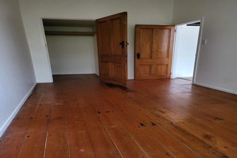 Photo of property in 39 Thompson Street, Mount Cook, Wellington, 6011