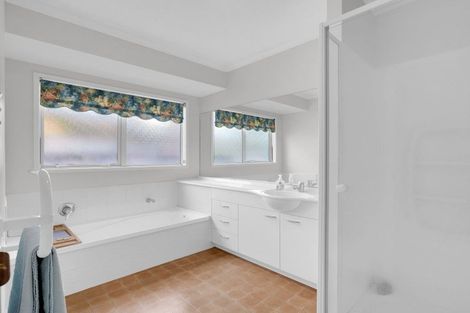 Photo of property in 4 Chapel Hill, Rototuna, Hamilton, 3210