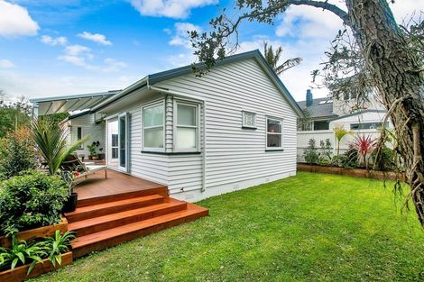 Photo of property in 55a Premier Avenue, Point Chevalier, Auckland, 1022