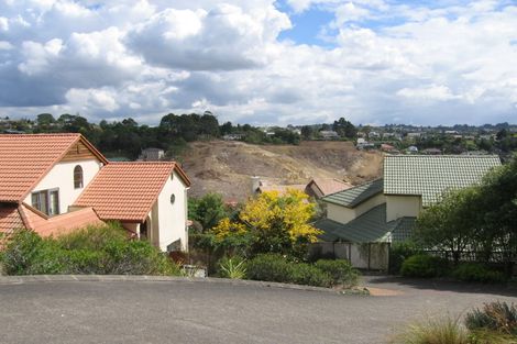 Photo of property in 127d Browns Bay Road, Browns Bay, Auckland, 0630