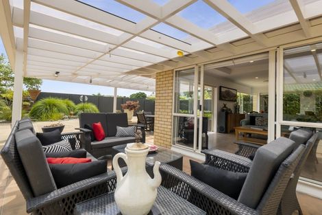 Photo of property in 15 Keppoch Court, Dannemora, Auckland, 2016