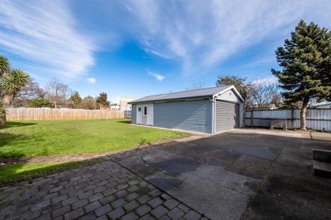 Photo of property in 63 Northcote Road, Northcote, Christchurch, 8052